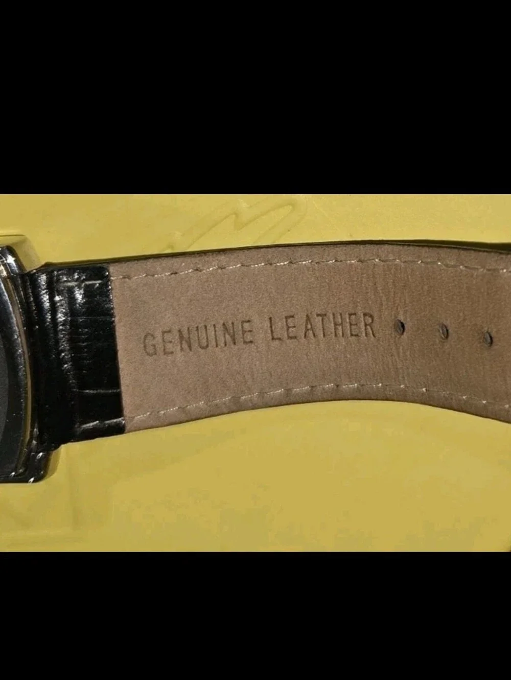 Rare Invicta Model 9972 Men's Watch Tonneau Case Black Leather Band Vintage‎